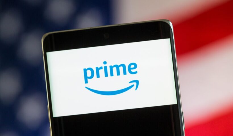 amazon-prime-logo-phone-united-states-flag-4482