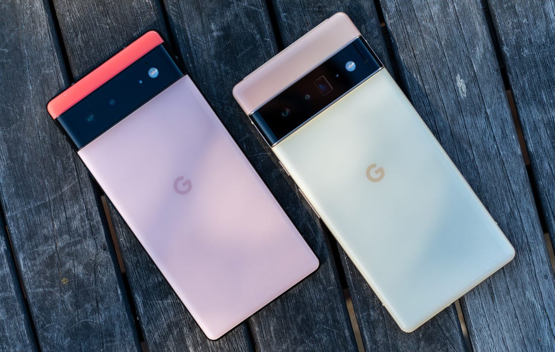 Google Pixel 6 and Pixel 6 Pro smartphones