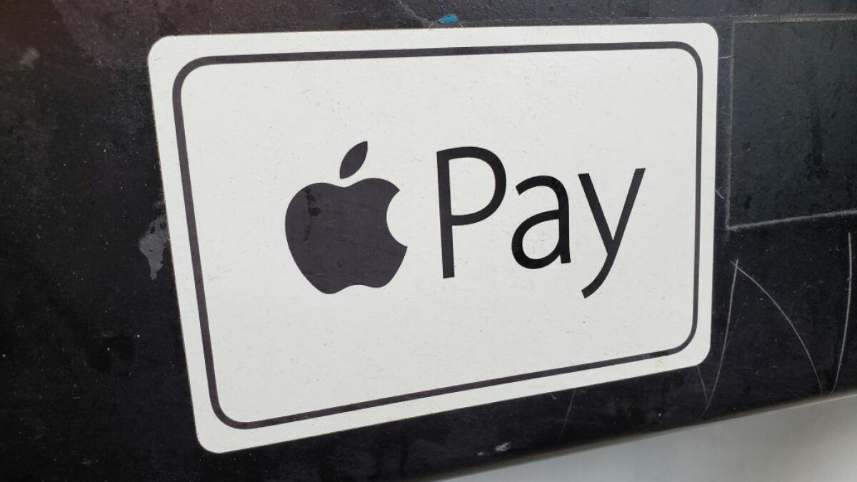 Apple Pay closes a loophole to end support for the Russian payment service, Mir