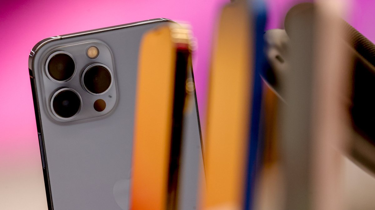 Apple's camera bump is reportedly getting bigger on the iPhone 14 Pro