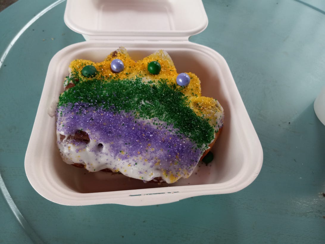 galaxy-a12-king-cake-doughnut