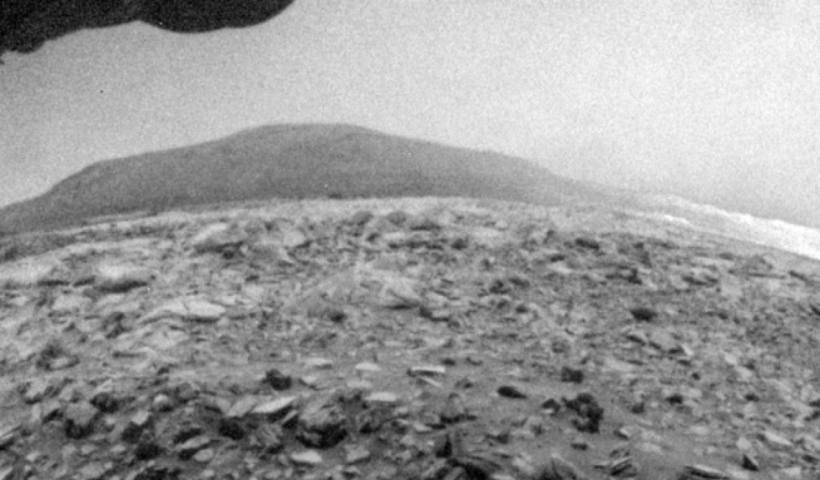 NASA Mars rover spots dusty weather blowing across the Martian desert