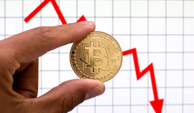 Bitcoin tanks, other cryptocurrencies dive with it